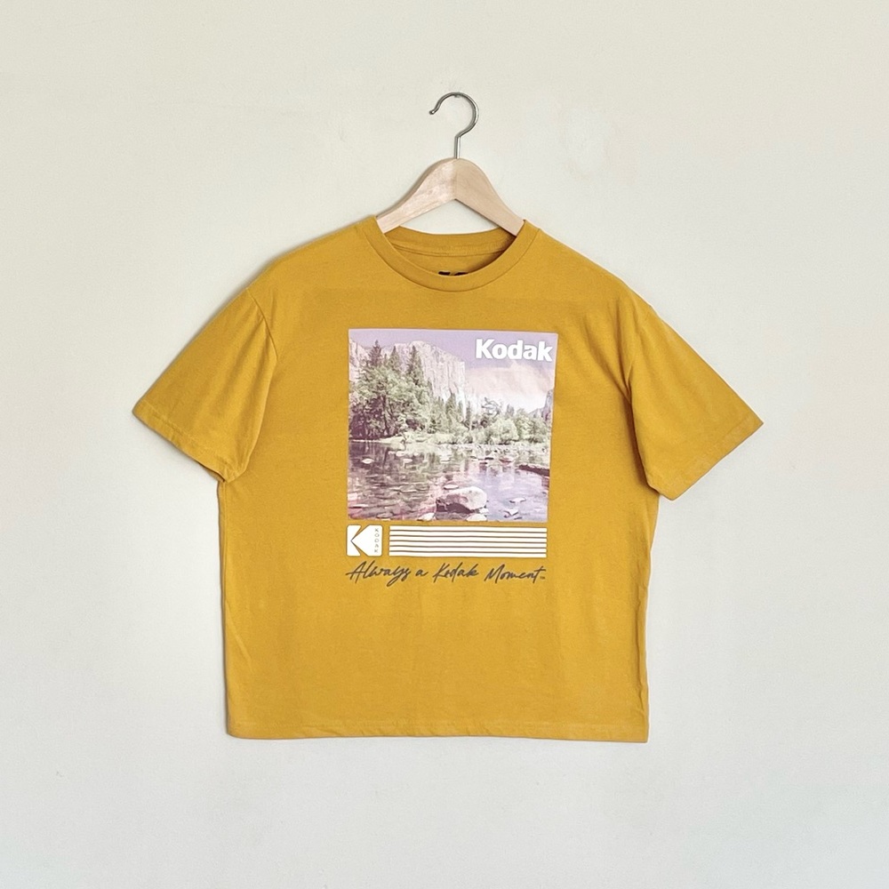Kodak Always A Kodak Moment Nature Yellow T Shirt Women’s Oversized Small